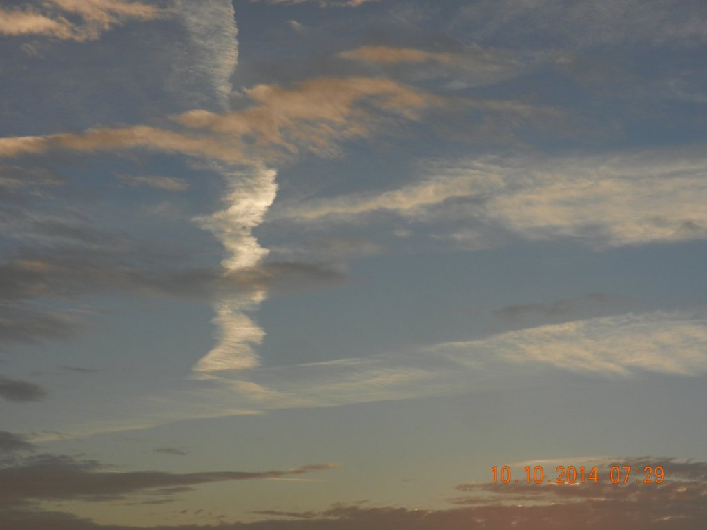 141010-030